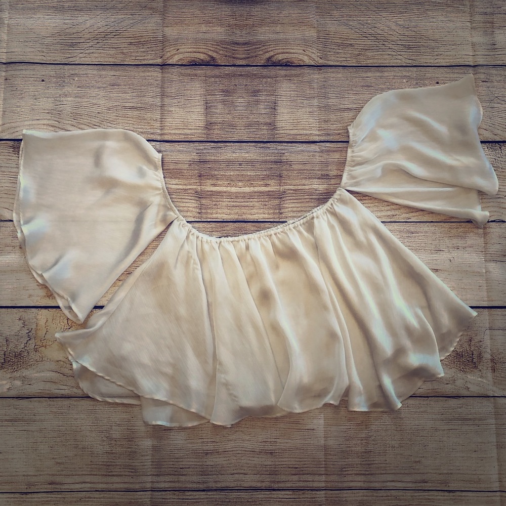 White off shoulder crop top